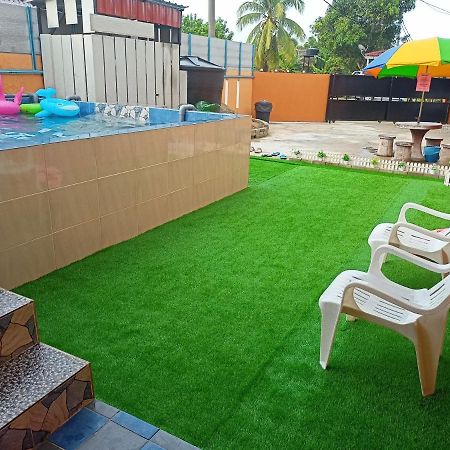 Ns Homestay Private Pool Танах-Мерах Экстерьер фото