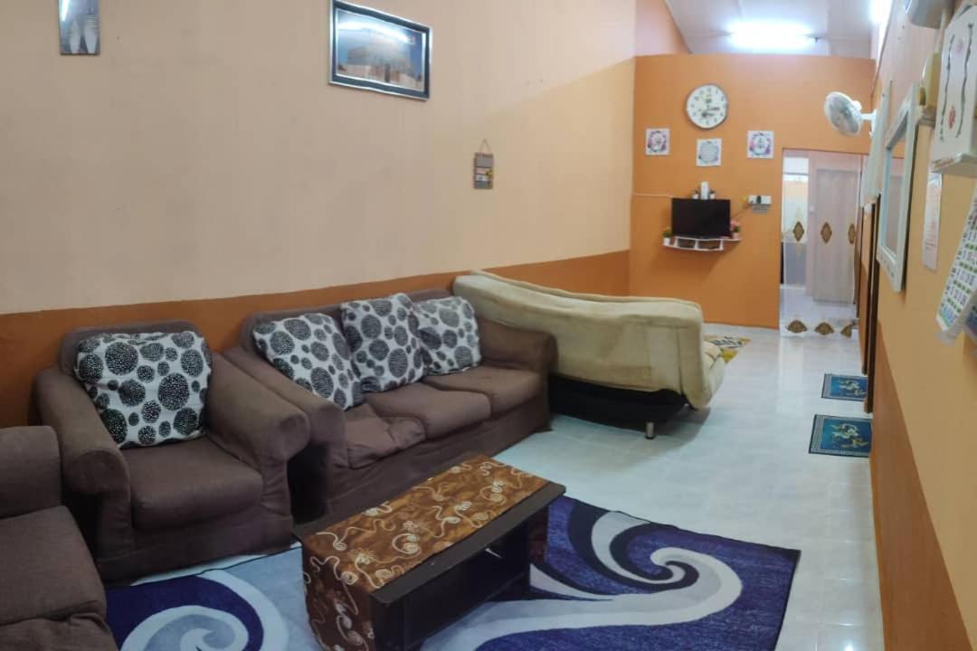 Ns Homestay Private Pool Танах-Мерах Экстерьер фото