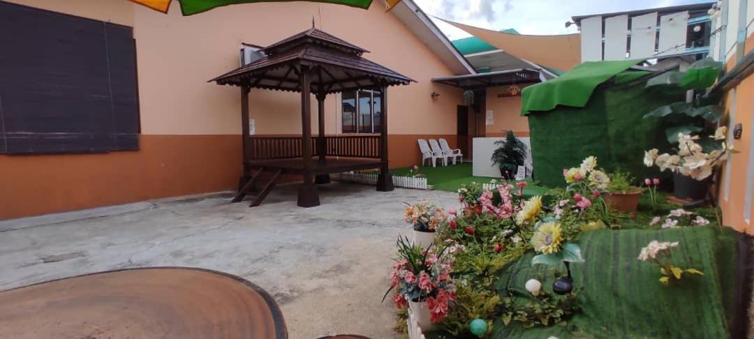 Ns Homestay Private Pool Танах-Мерах Экстерьер фото